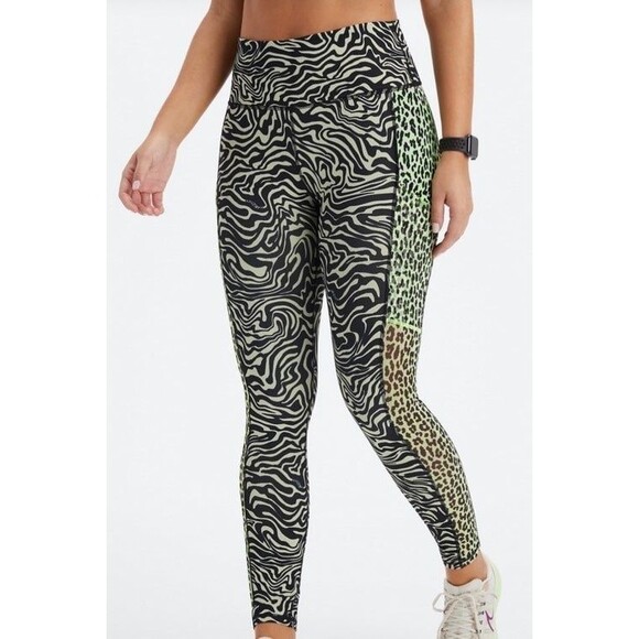 Fabletics Powerhold leggings Marbled Zebra/Highlighter Wavy Cheetah size S - Picture 1 of 12